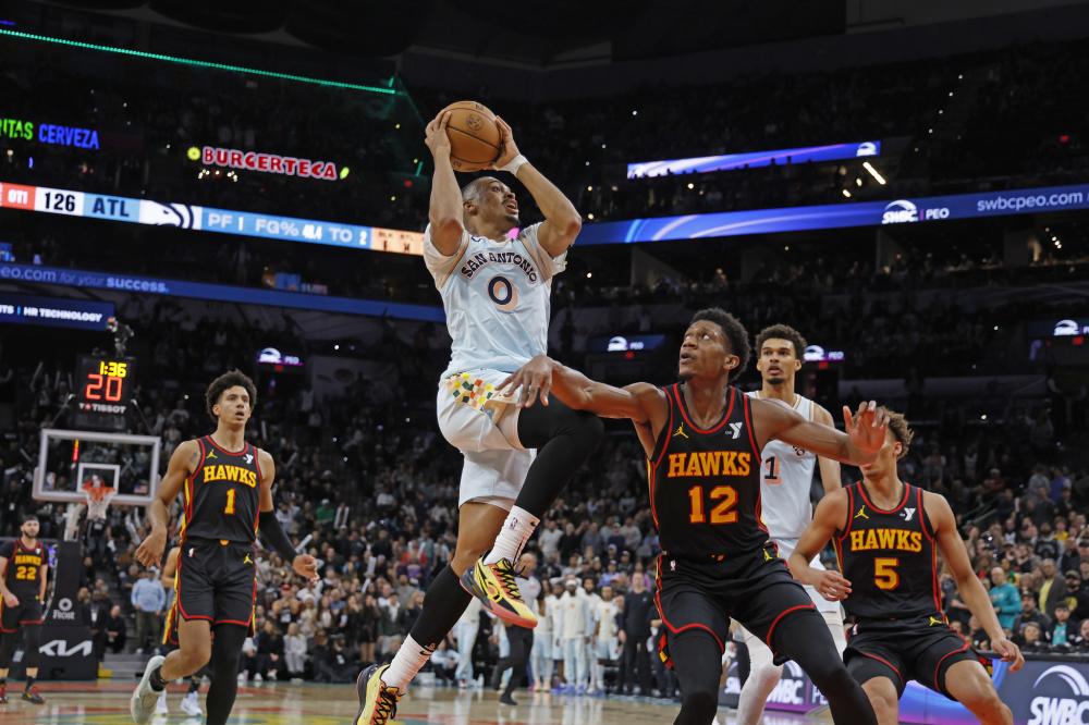 蓝军在主场 蓝军在主场