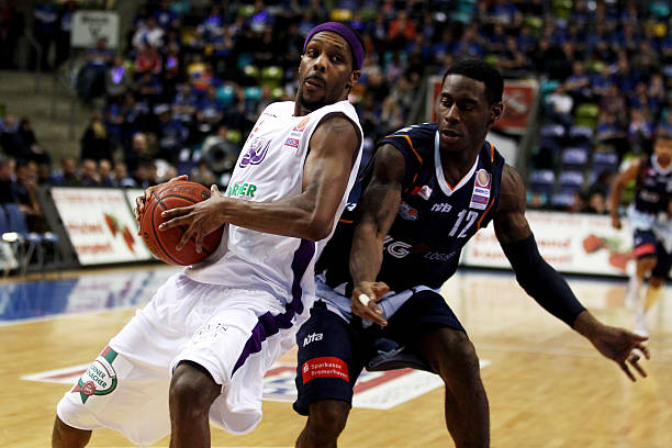 足球比赛瞬 足球比赛瞬