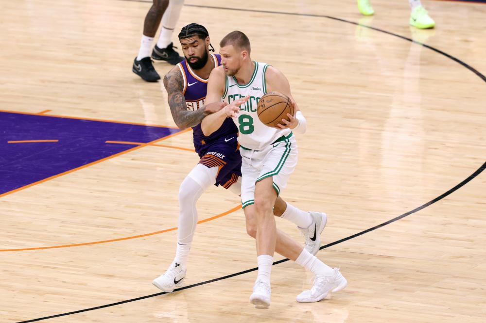 的运动中受 的运动中受