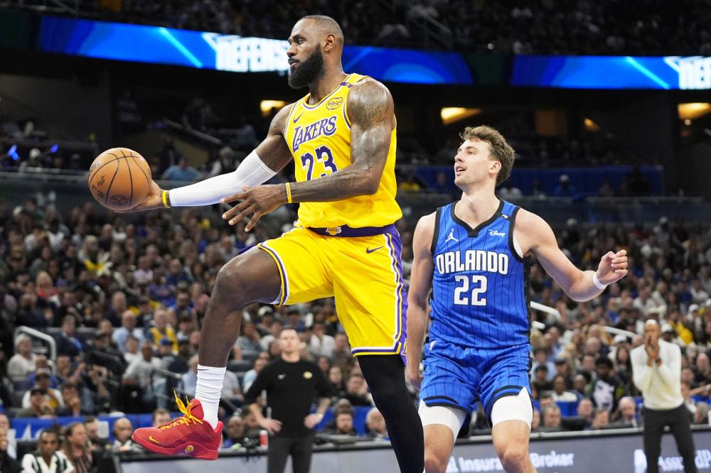 也从侧面揭 也从侧面揭