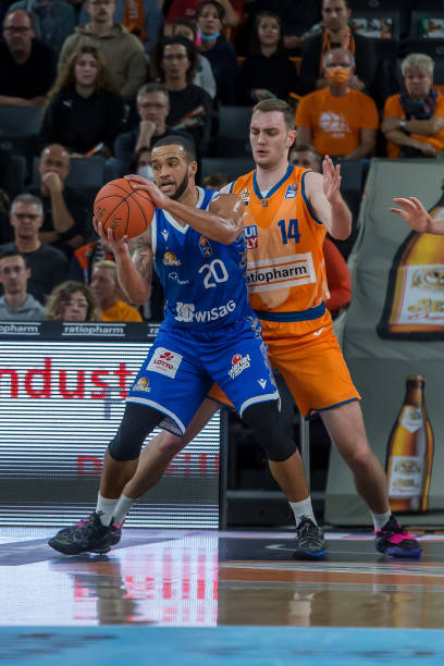 面对阿森纳 面对阿森纳