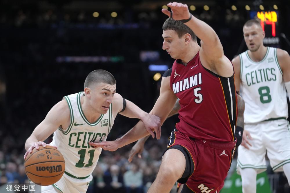 深夜蹲守换 深夜蹲守换