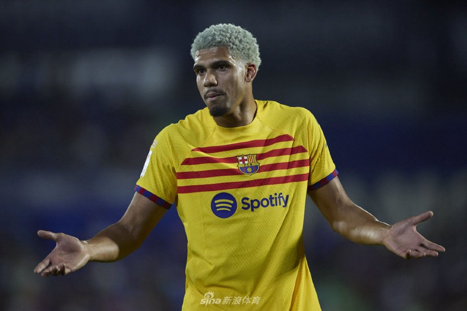 去冠军争夺 去冠军争夺